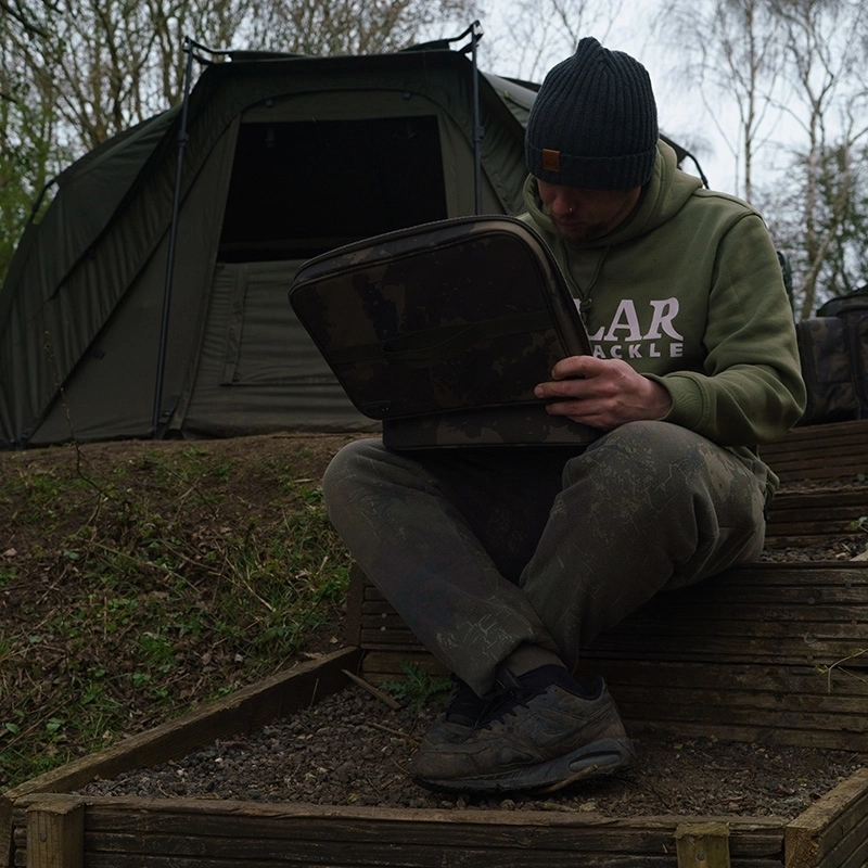 Solar Tackle Worldwide Tackle Station Large